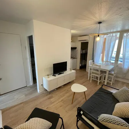 Leucation - Sejour Entre Port Et Apartamento